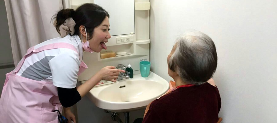 訪問歯科での口腔衛生